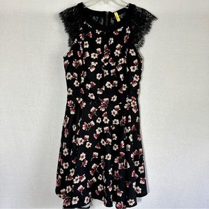 Miss Me Floral Dress M Black Lace Lacy Sleeves A Line Lined